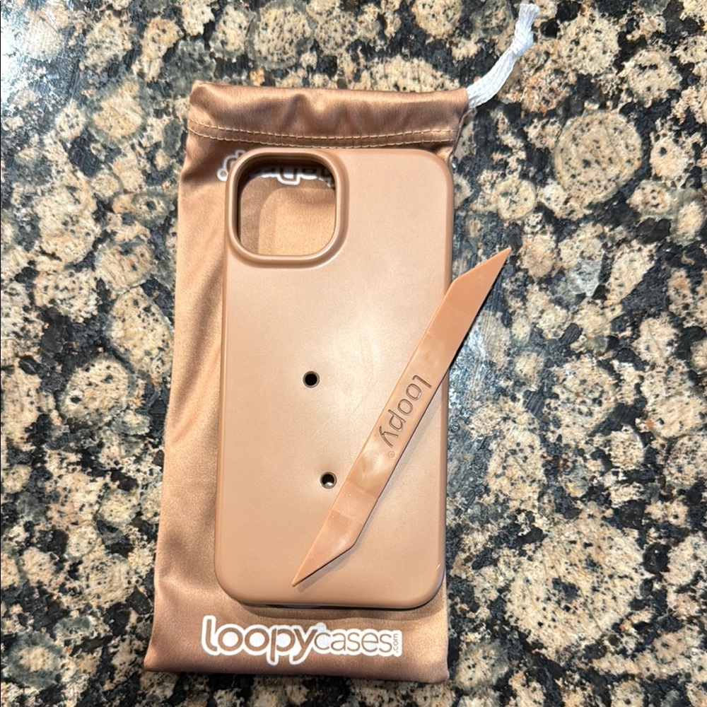 Brown loopy case